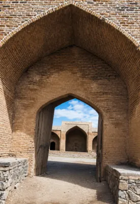 تور بومگردی (روستای طینوج)
